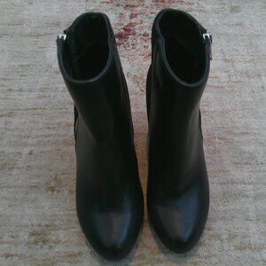 Report Women's Black Suede/Faux Leather Wedge Boots Size 7